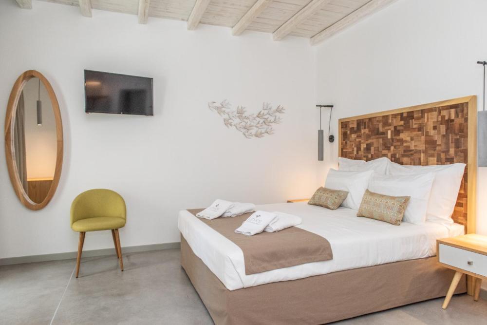 Lithos Luxury Suites Tinos Екстер'єр фото