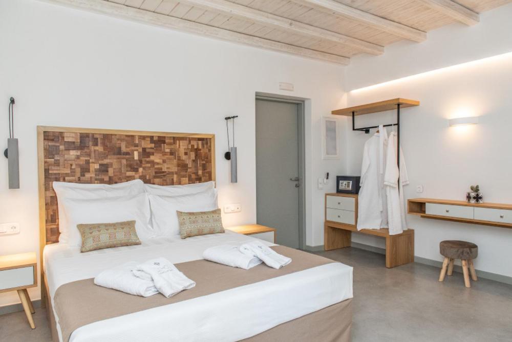 Lithos Luxury Suites Tinos Екстер'єр фото