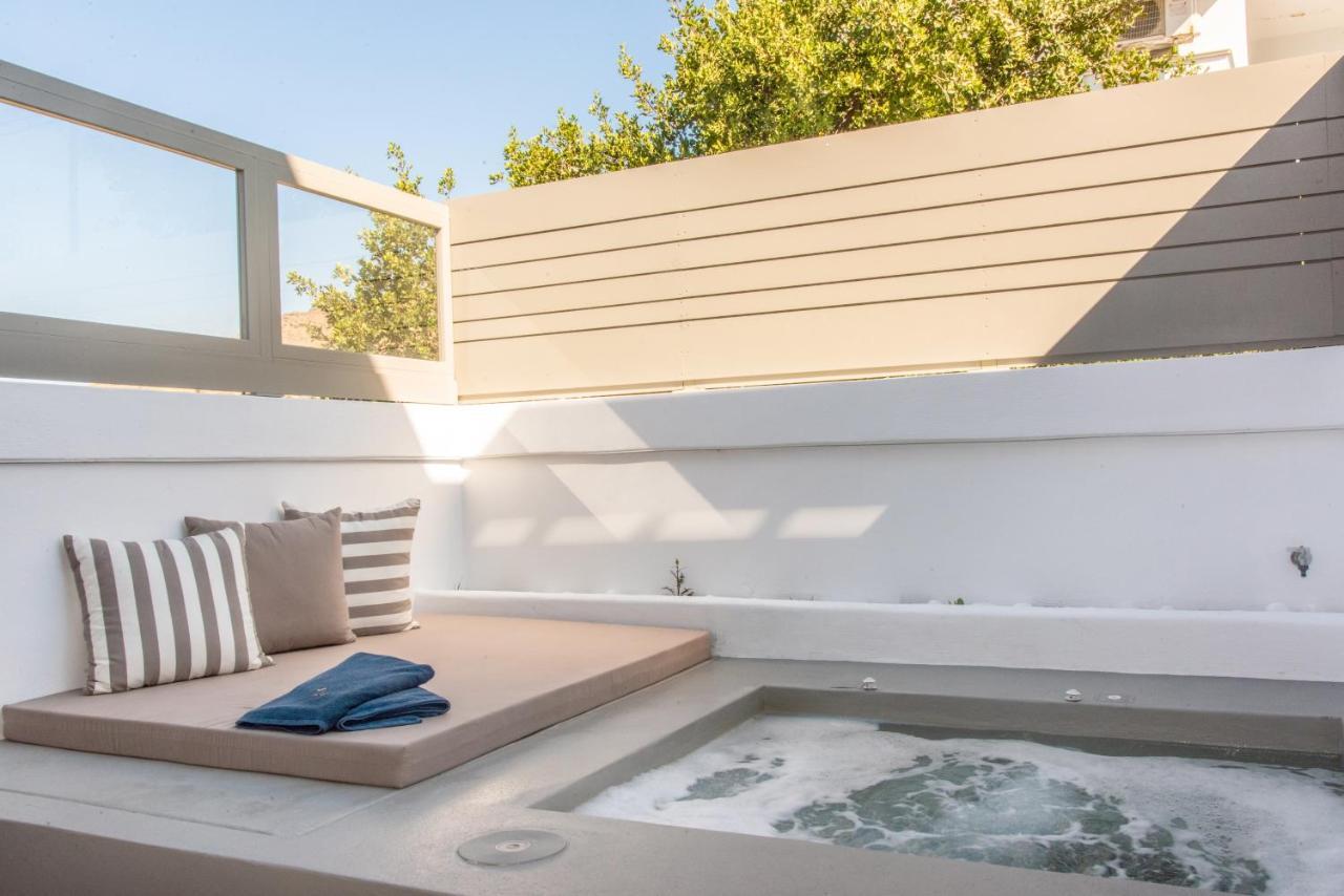 Lithos Luxury Suites Tinos Екстер'єр фото